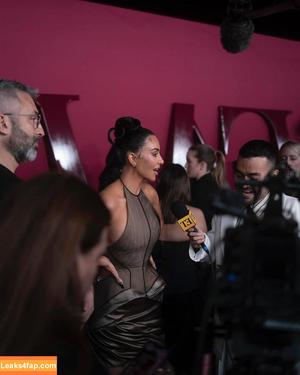 Kim Kardashian photo #4851