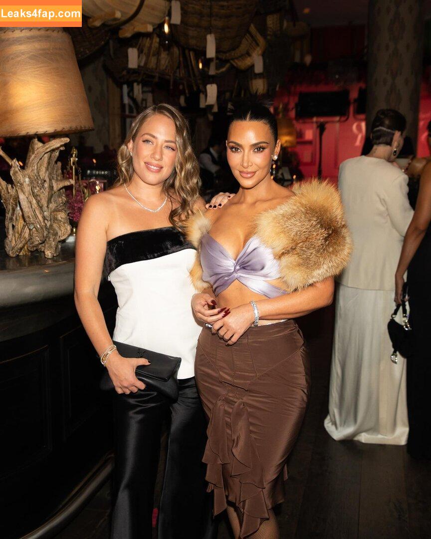 Kim Kardashian / KimKardashian leaked photo photo #5034