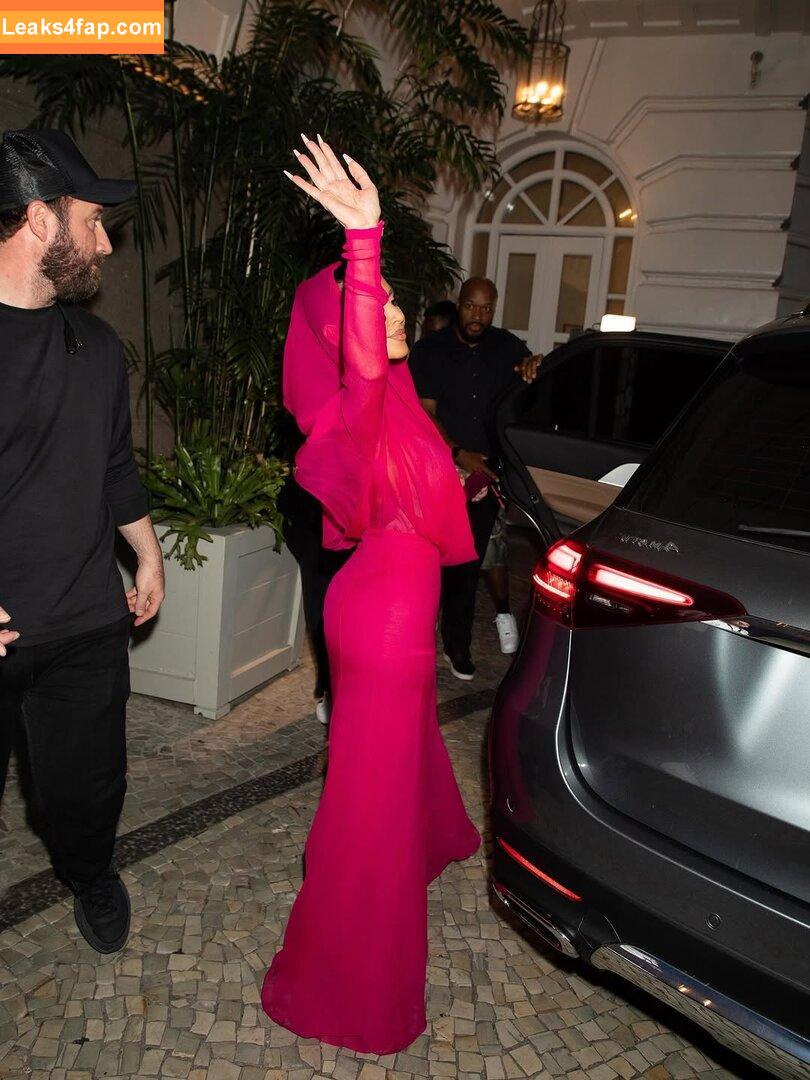 Kim Kardashian / KimKardashian / kimkadarshian leaked photo photo #5087