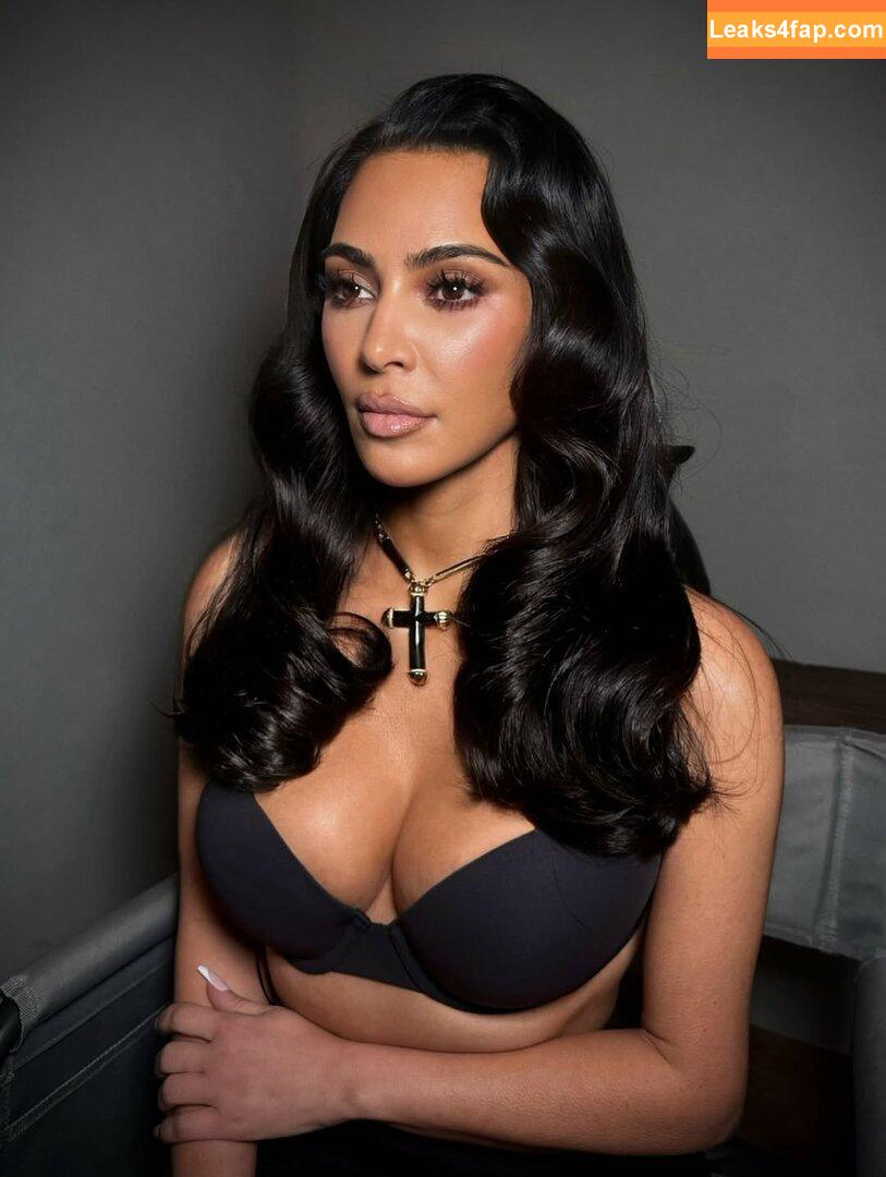 Kim Kardashian / KimKardashian leaked photo photo #5224