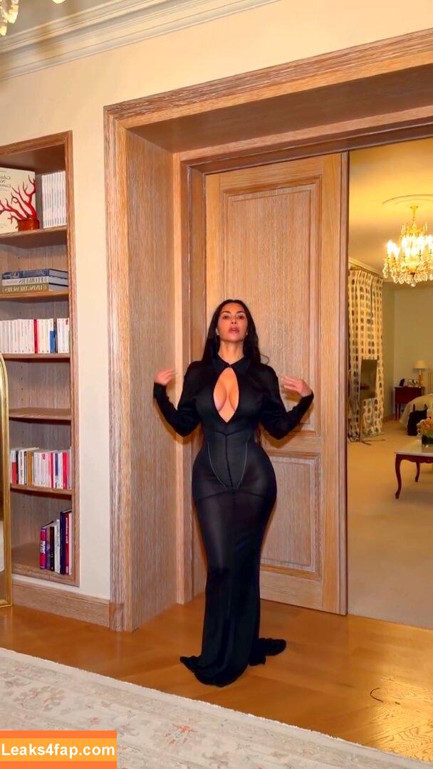 Kim Kardashian / KimKardashian leaked photo photo #5278