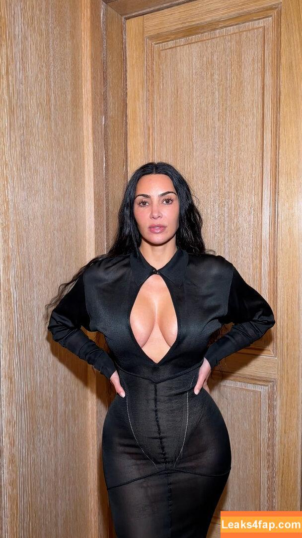 Kim Kardashian / KimKardashian leaked photo photo #5300