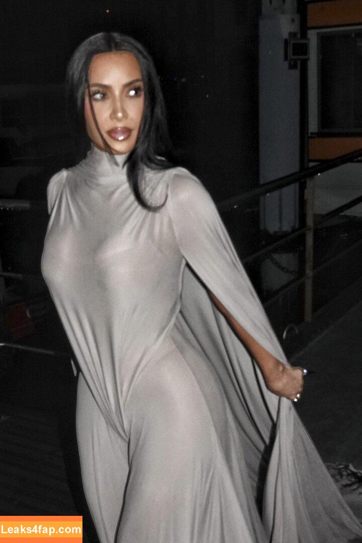 Kim Kardashian / KimKardashian leaked photo photo #5373