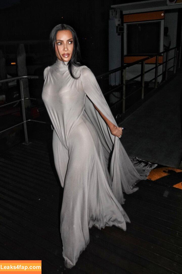 Kim Kardashian / KimKardashian leaked photo photo #5374