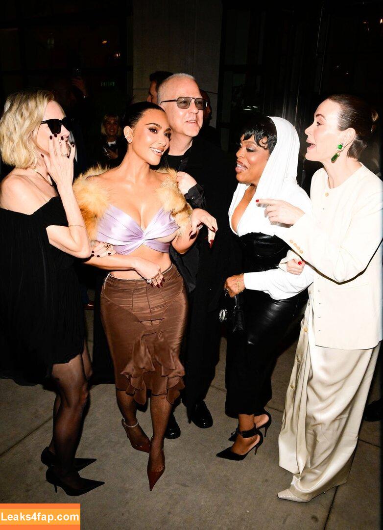 Kim Kardashian / KimKardashian leaked photo photo #5420