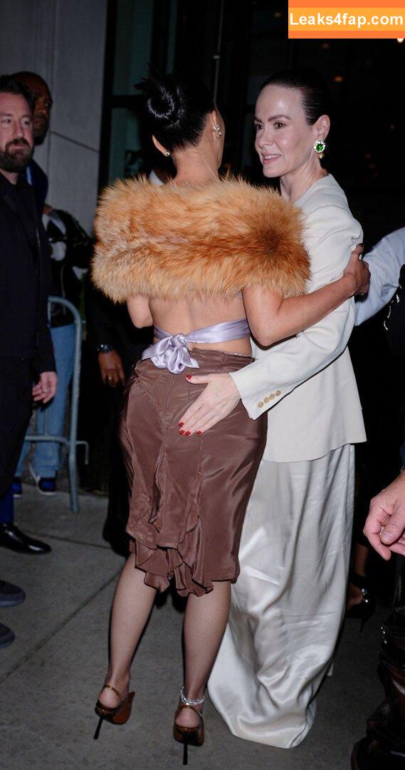 Kim Kardashian / KimKardashian leaked photo photo #5422