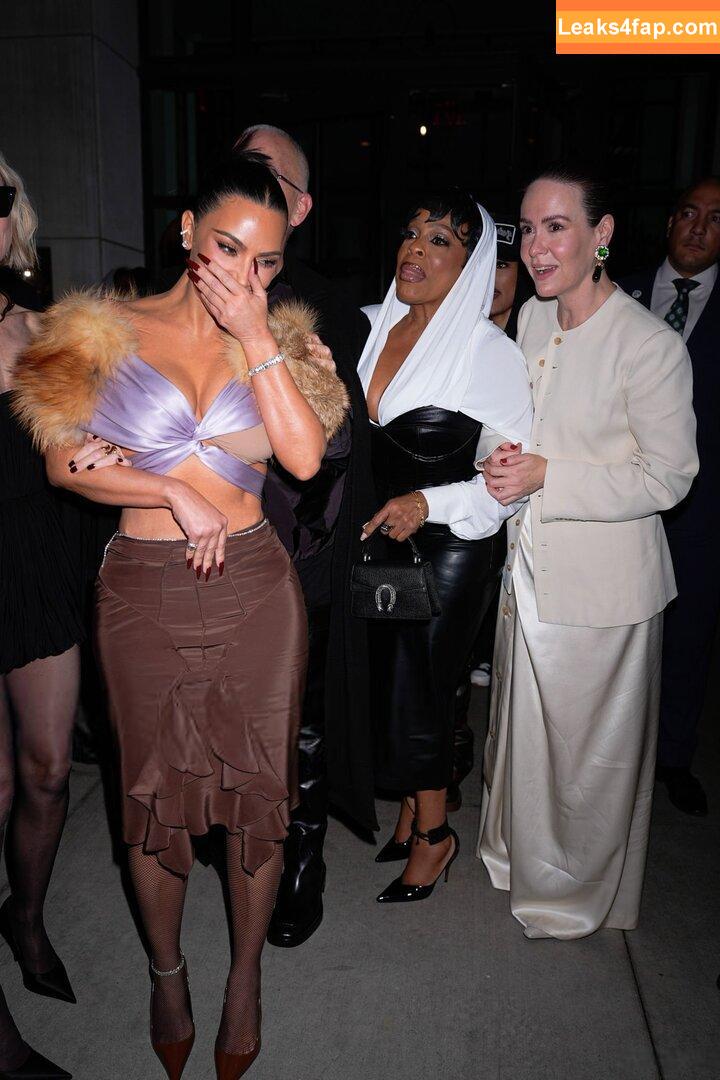 Kim Kardashian / KimKardashian leaked photo photo #5430