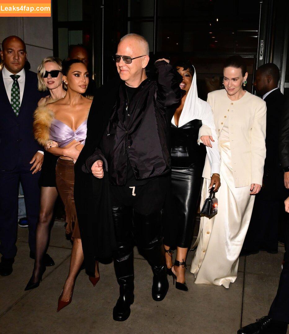 Kim Kardashian / KimKardashian leaked photo photo #5438