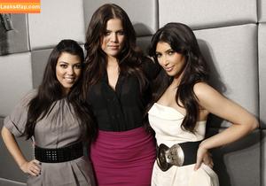 Kim Kardashian photo #5016