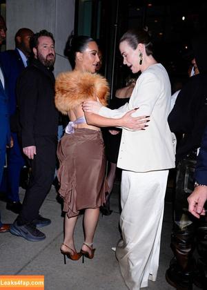 Kim Kardashian photo #5440