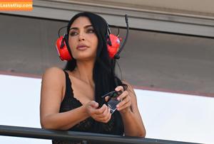 Kim Kardashian photo #5621