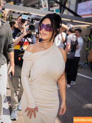 Kim Kardashian photo #5647