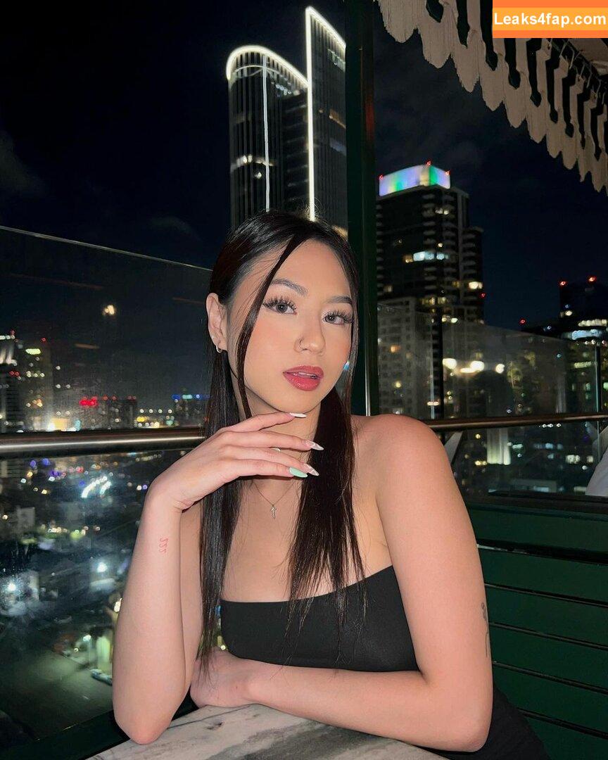 Kim Vuong / kimberlyvuongg / kimvuongg / kimvuonggg leaked photo photo #0015