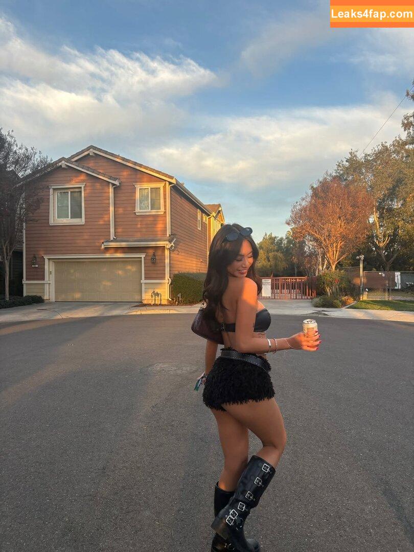 Kim Vuong / kimberlyvuongg / kimvuongg / kimvuonggg слитое фото фото #0182