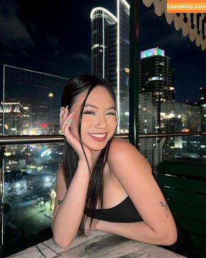 Kim Vuong photo #0017
