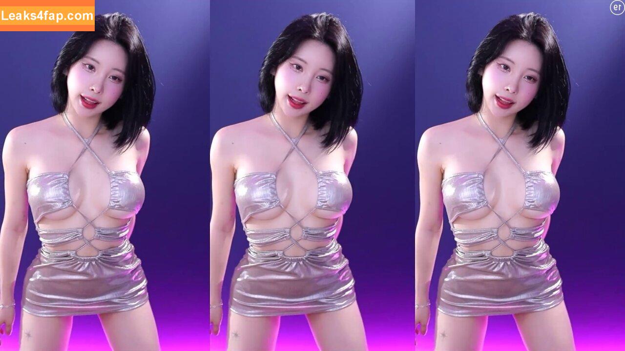 Kim Yu / milkkim123 / takoo__0s2 / takoo_o_ / 김우유 leaked photo photo #0010