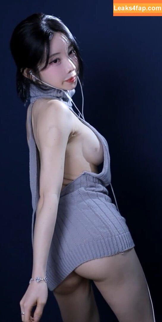 Kim Yu / milkkim123 / takoo__0s2 / takoo_o_ / 김우유 leaked photo photo #0054