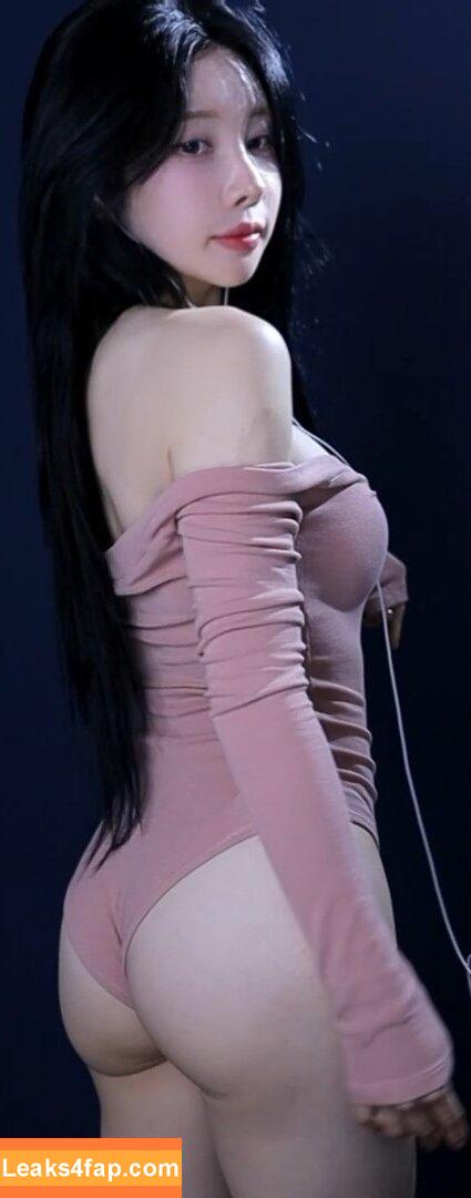 Kim Yu / milkkim123 / takoo__0s2 / takoo_o_ / 김우유 leaked photo photo #0076