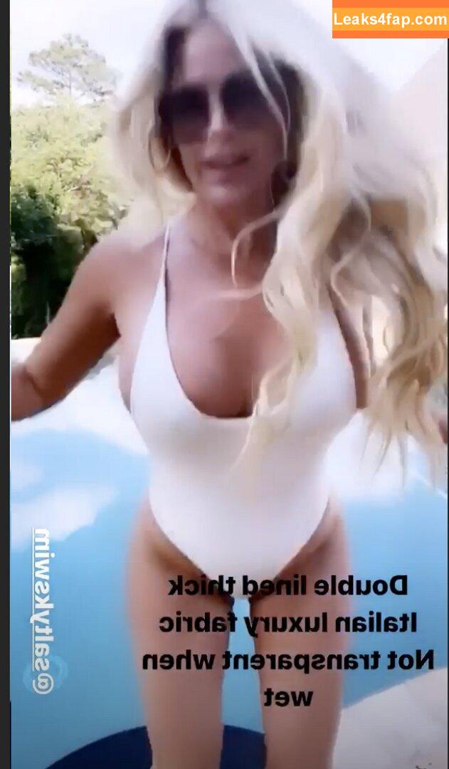 Kim Zolciak /  leaked photo photo #0001