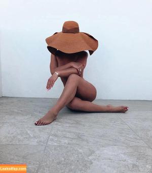 Kim Zolciak photo #0009