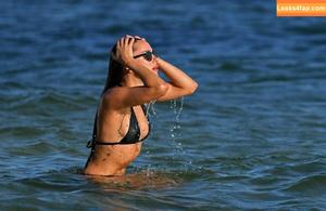 Kimberley Garner photo #0149