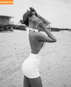 Kimberley Garner photo #0350