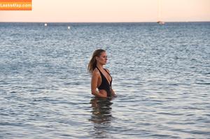 Kimberley Garner photo #0466