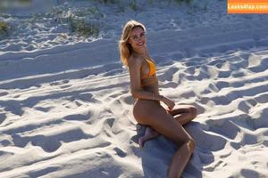 Kimberley Garner photo #0572
