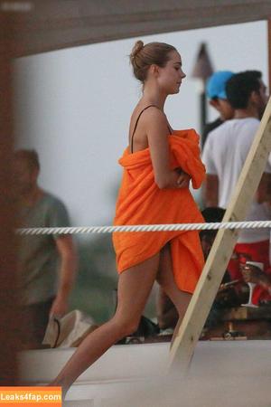 Kimberley Garner фото #1508