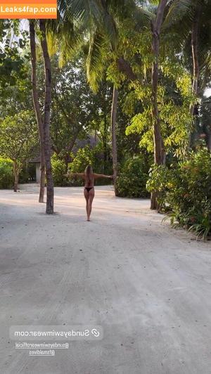 Kimberley Garner photo #1627