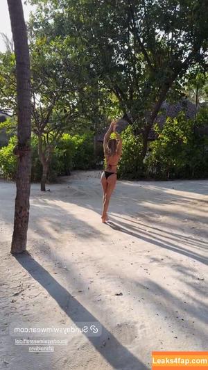 Kimberley Garner photo #1630