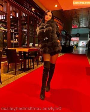 Kimberly Alison photo #0022