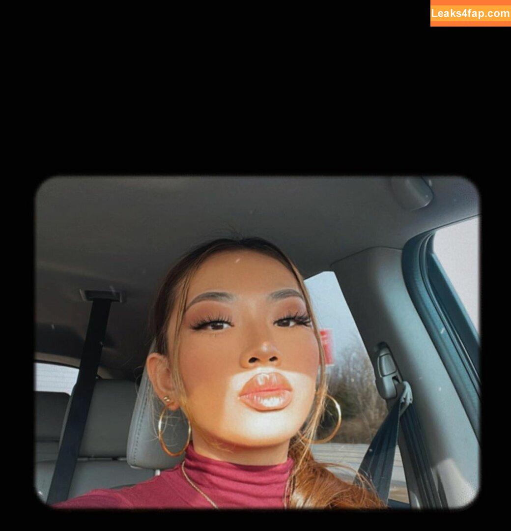 Kimberly Nguyen / amasiankim / kimmyyyn leaked photo photo #0050