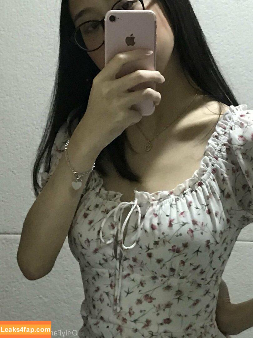 kimbyx / xkimby_x leaked photo photo #0158