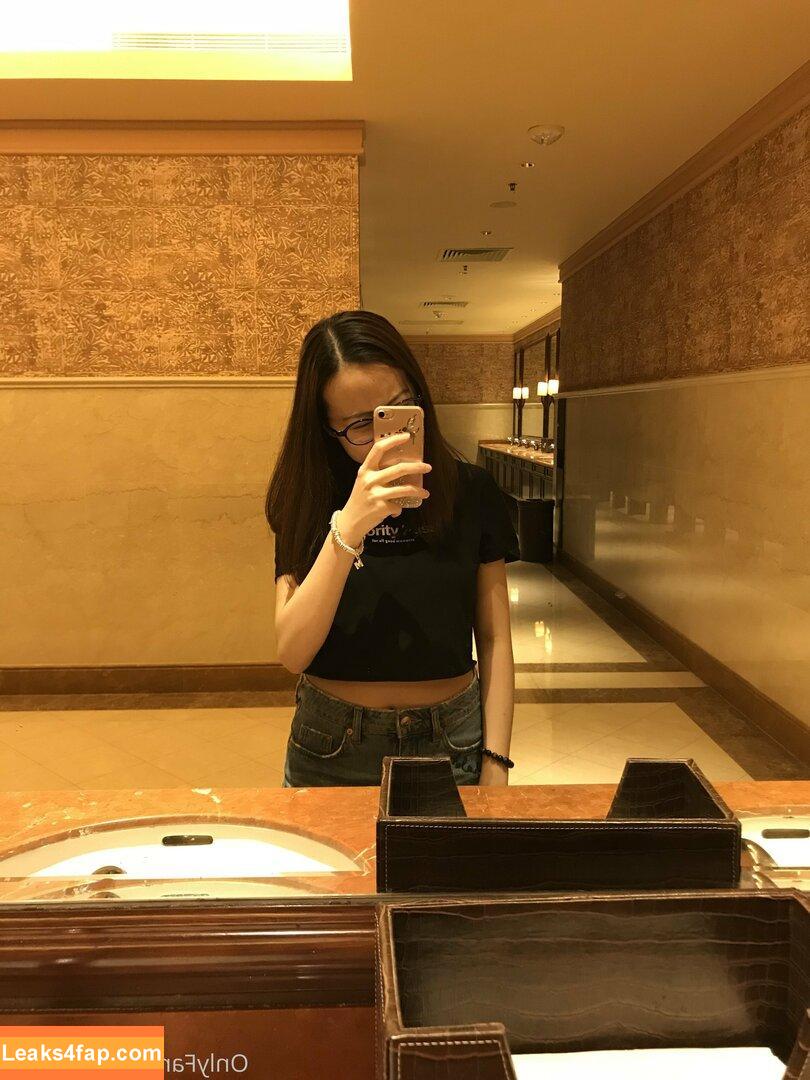 kimbyx / xkimby_x leaked photo photo #0263