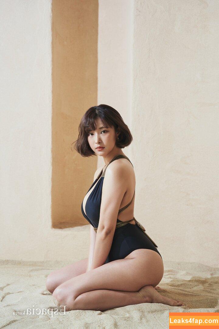 kimgapju /  leaked photo photo #0076