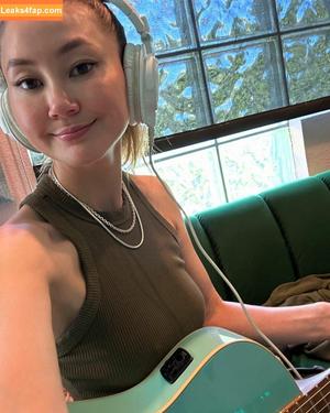 Kimiko Glenn photo #0113