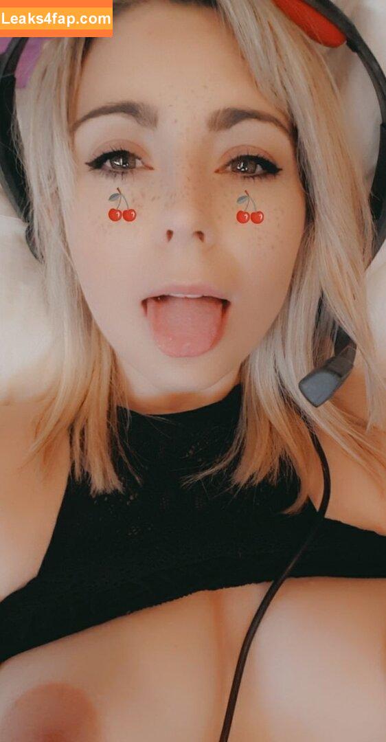 Kimilee / Lisamaus / ilovebitterlife / lisamaus / lisaonthemooni leaked photo photo #0013