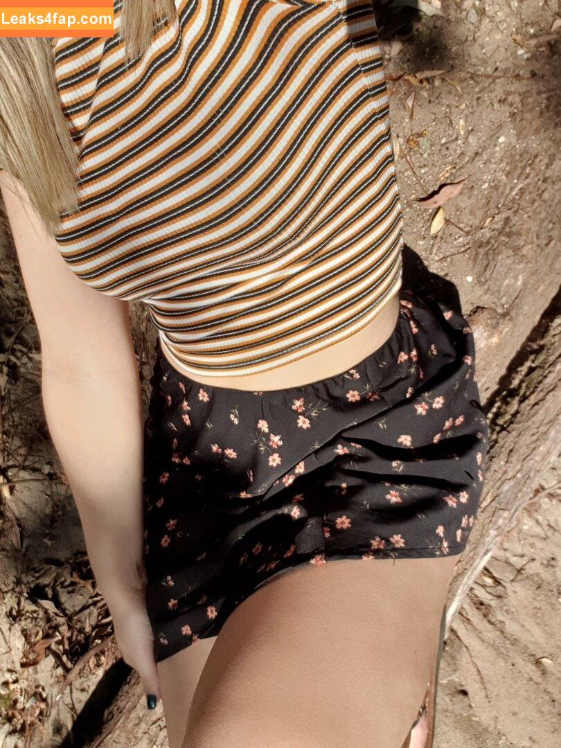 Kimilee / Lisamaus / ilovebitterlife / lisamaus / lisaonthemooni leaked photo photo #0015