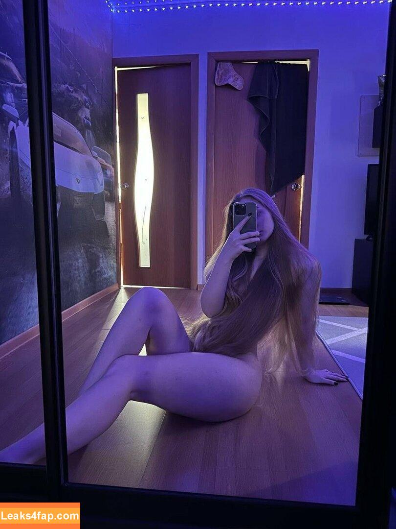 kimkilwhan21 / alislexuslife / kimkilwhan / kimkilwhan211 / lexuslife leaked photo photo #0073