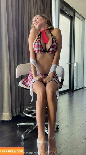 kimmygrangerxxx photo #0358