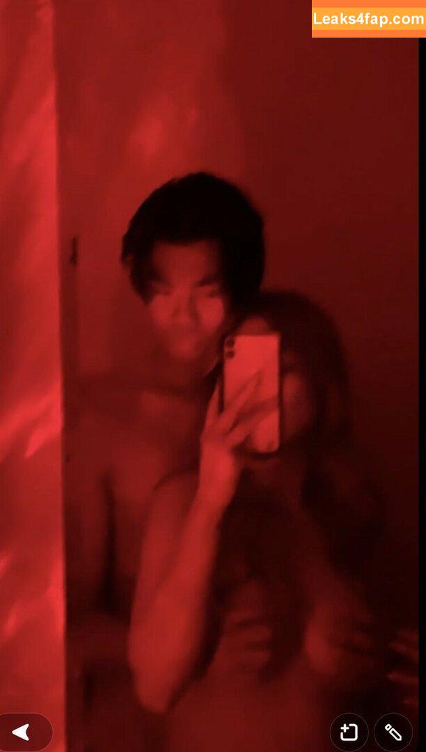 kimvuongg / kimberlyvuongg leaked photo photo #0001