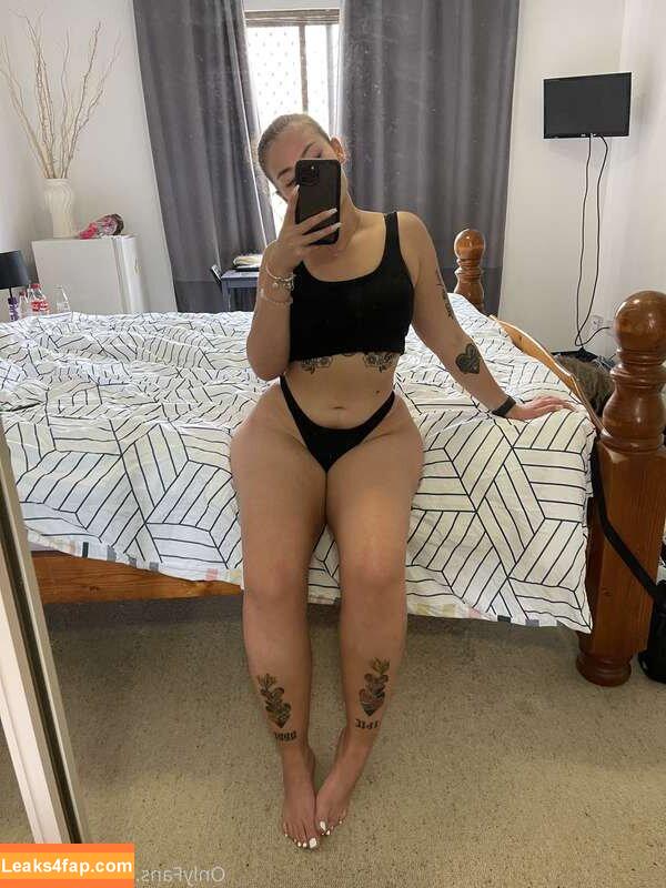 kinbloom / keira.durrant leaked photo photo #0020
