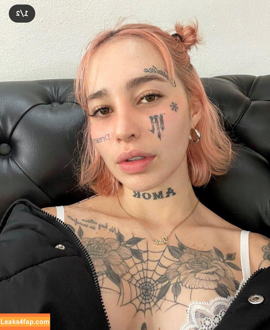 kindalatinaa / glowymariia leaked photo photo #0001