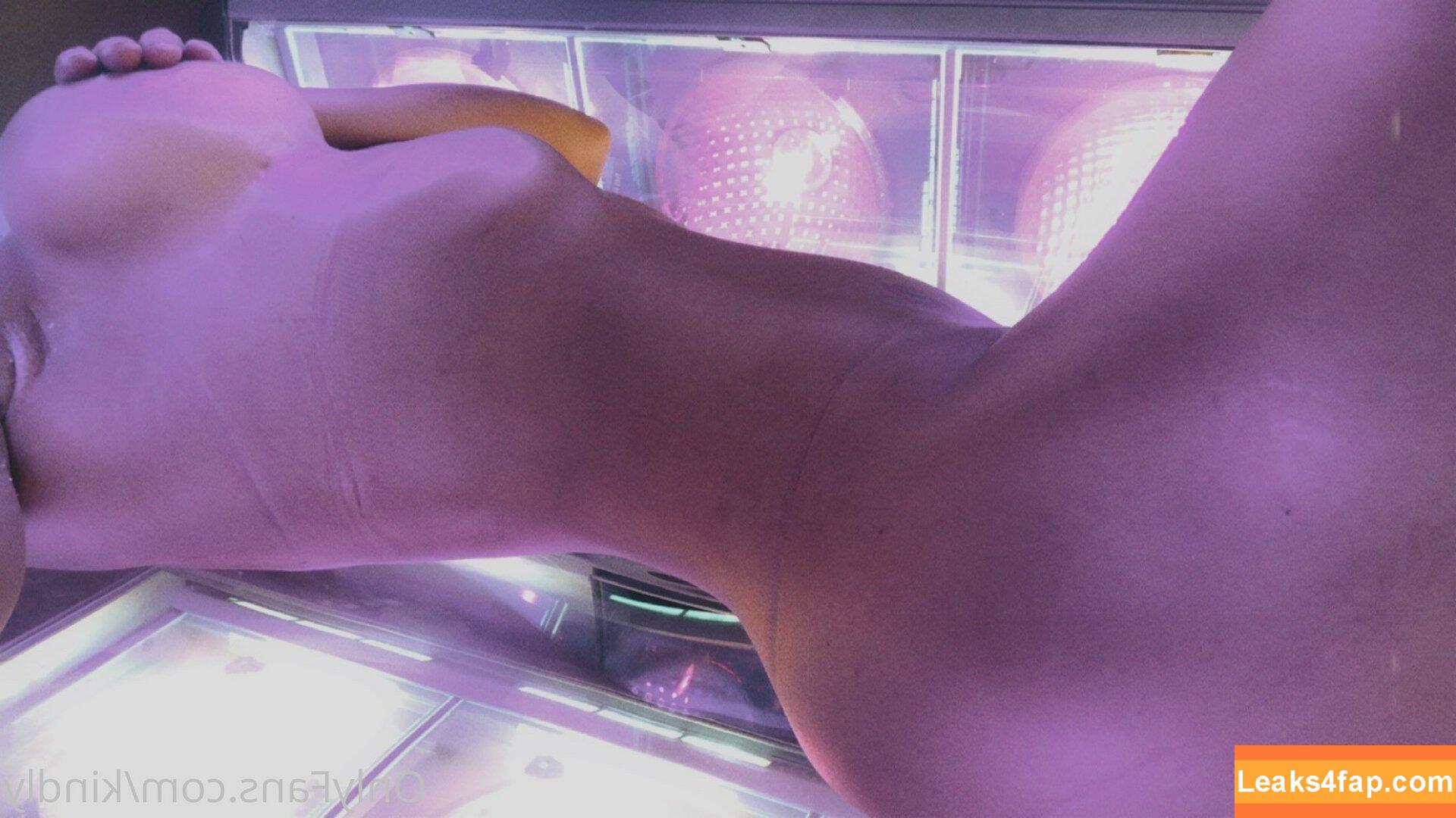 kindly /  leaked photo photo #0031