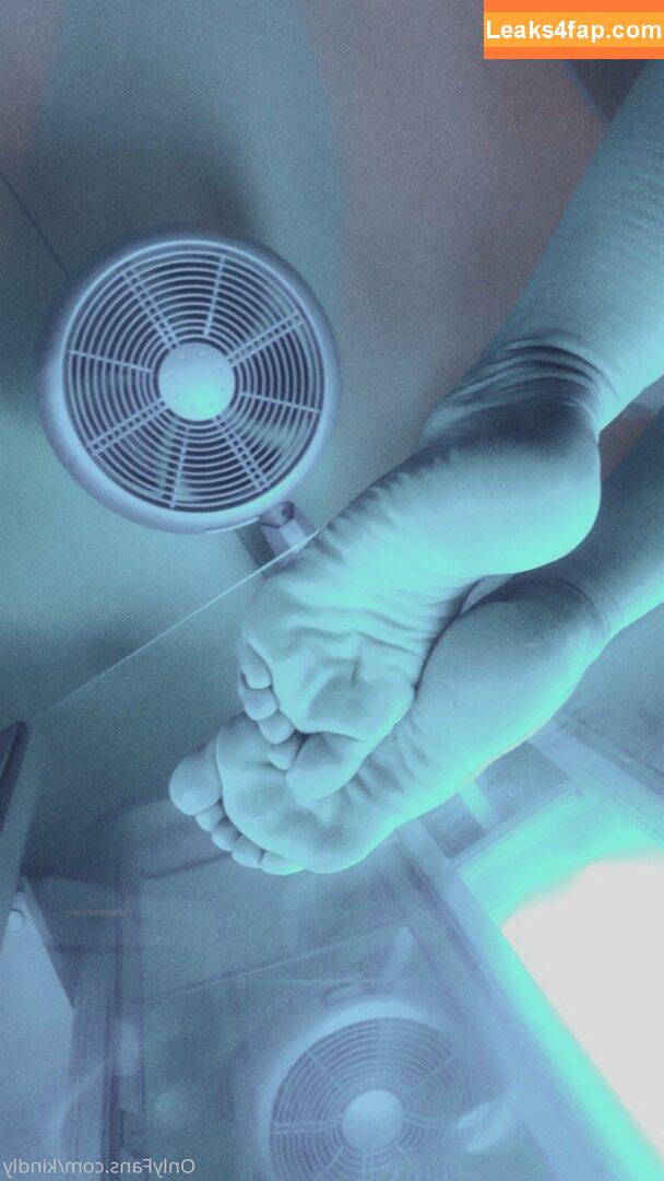 kindly /  leaked photo photo #0177