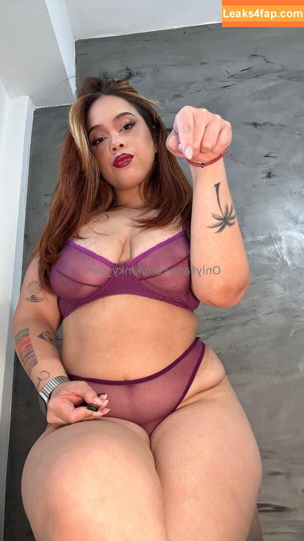kinky_dani /  leaked photo photo #0042
