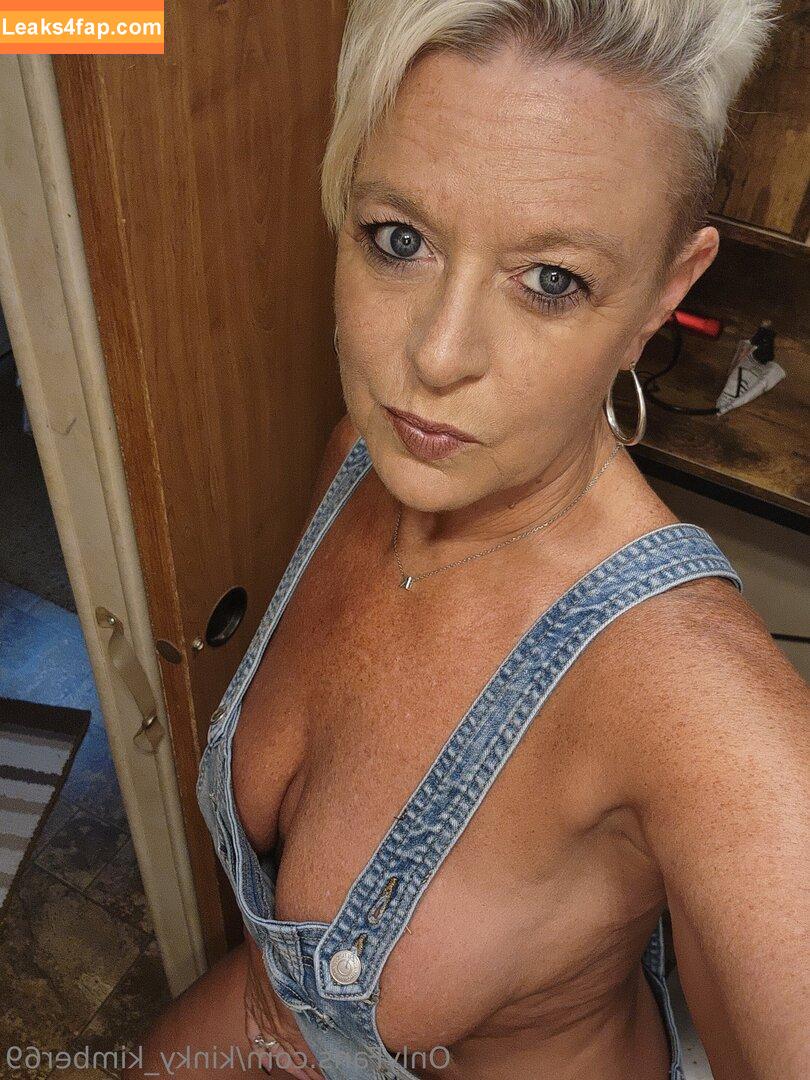 kinky_kimber69 /  leaked photo photo #0006