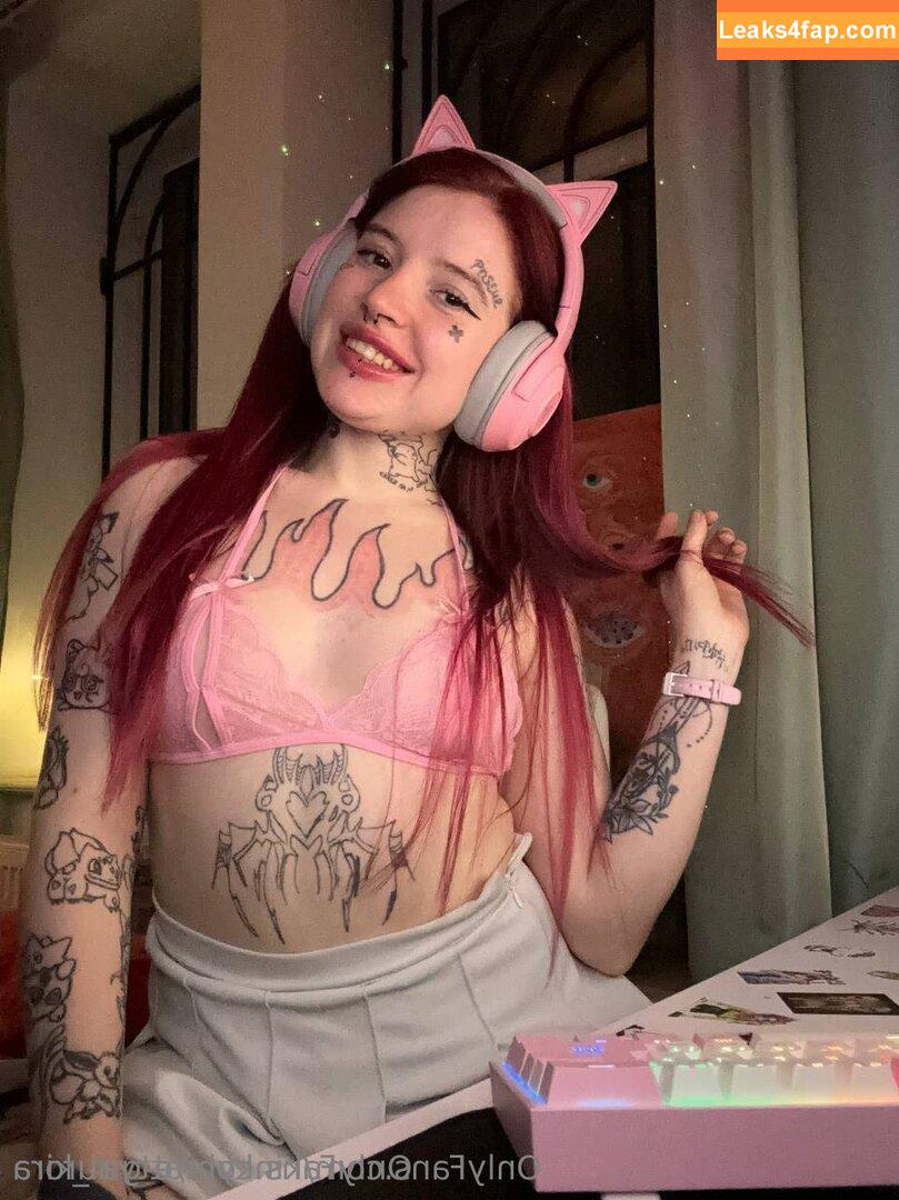 kinkybrattyaurora /  leaked photo photo #0043