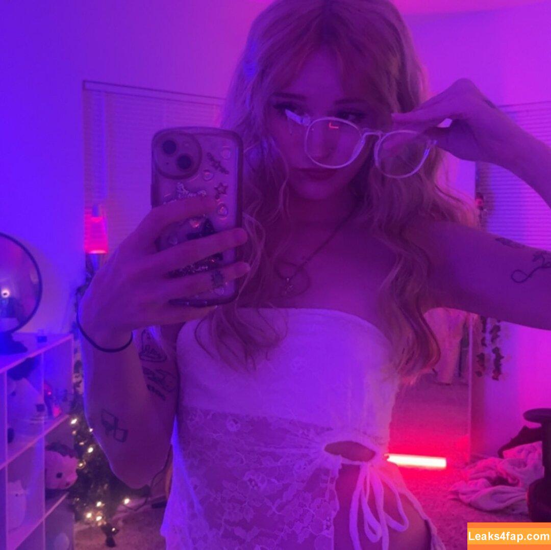 kinzixx / kinziixx / kinziroze leaked photo photo #0022